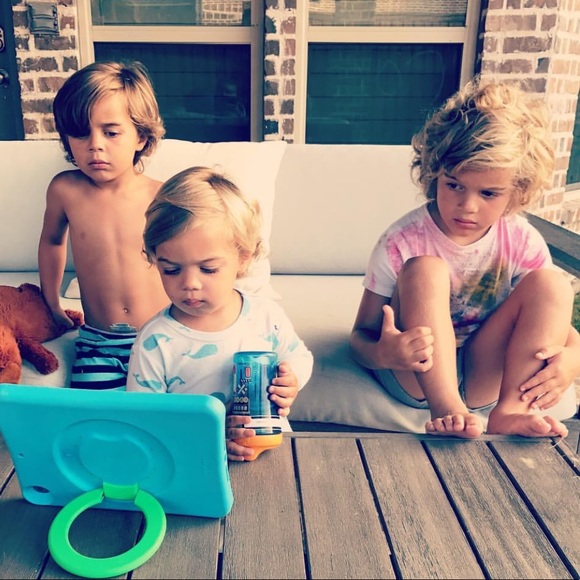 Meet your Posher, Stacy - Picture 7 of 8